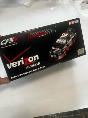 CFS Justin Allgaier #12 Verizon 2009 Dodge 1/24 Scale Diecast NIB